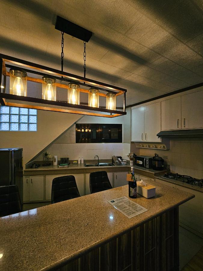バギオ Mirador Modern House - Walking Distance To Lourdes Grottoヴィラ エクステリア 写真